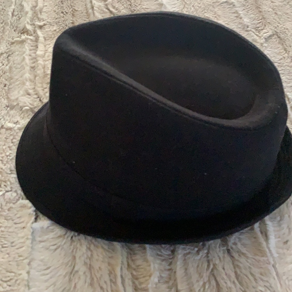 Hat - Picture 3 of 3